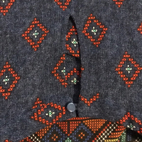 Patterned Tank - Picture 3 of 4